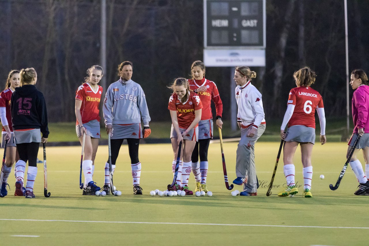 Bild 45 - Frauen Der Club an der Alster 2 - Uhlenhorster HC : Ergebnis: 3:0